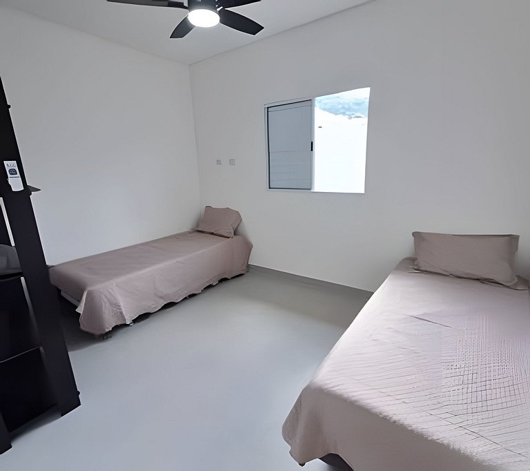 Casa completa 500m da praia