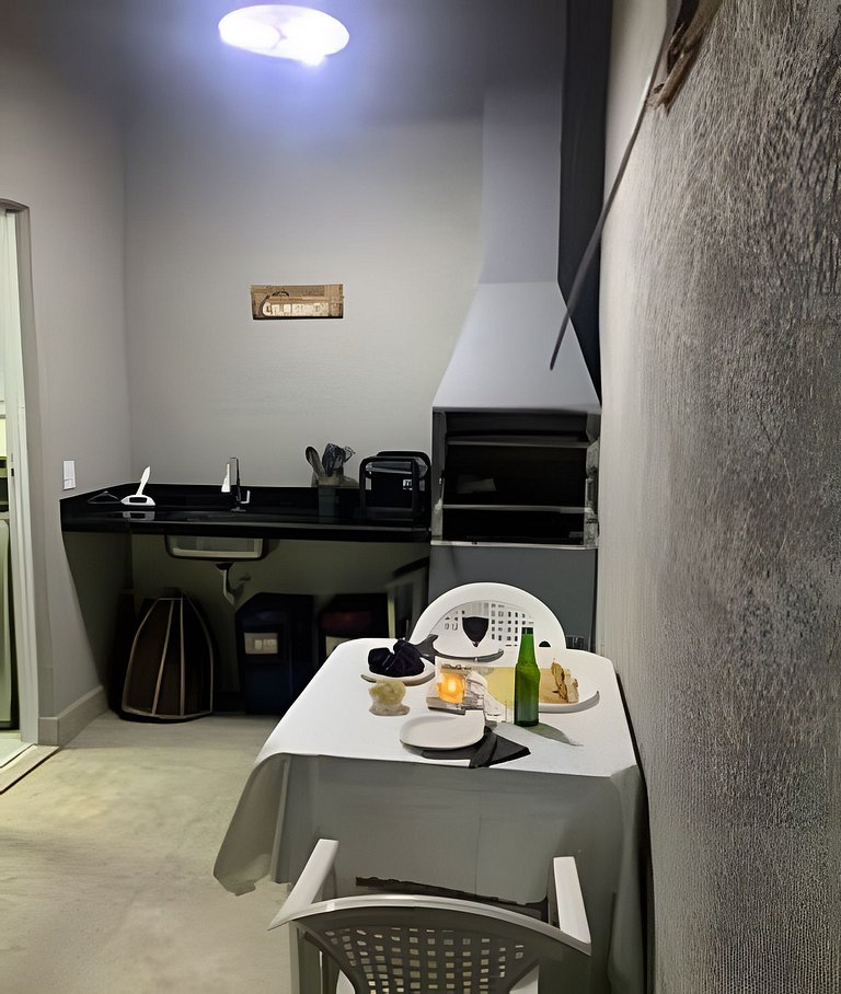 Casa completa 500m da praia