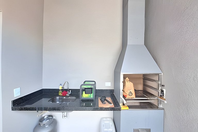 Casa completa 500m da praia