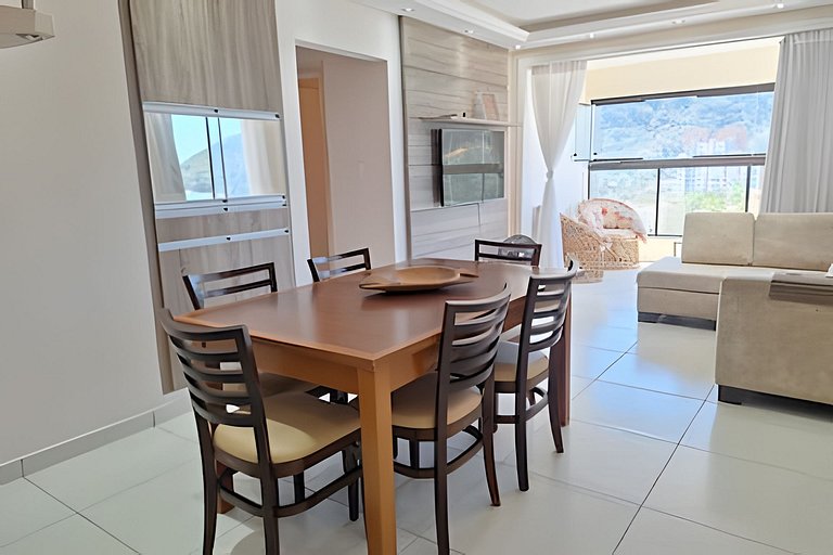 Cobertura com jacuzzi, churrasqueira e vista mar