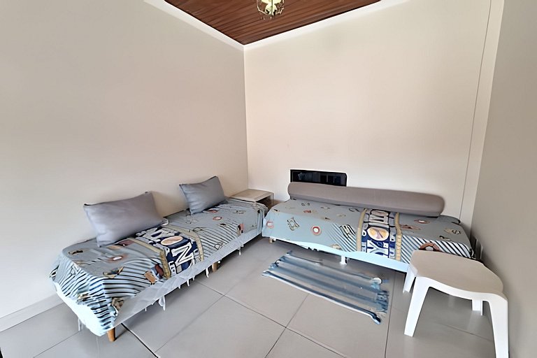 Cobertura com jacuzzi, churrasqueira e vista mar