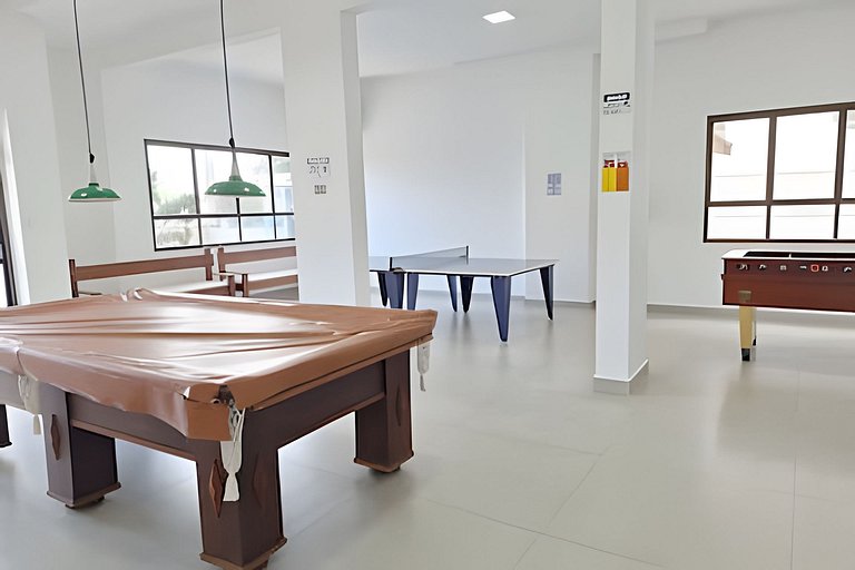 Cobertura com jacuzzi, churrasqueira e vista mar