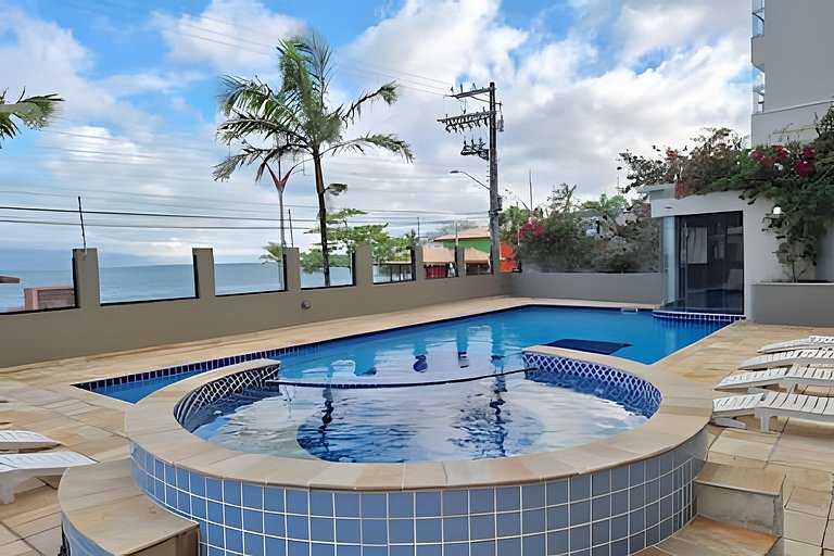 Cobertura com jacuzzi, churrasqueira e vista mar