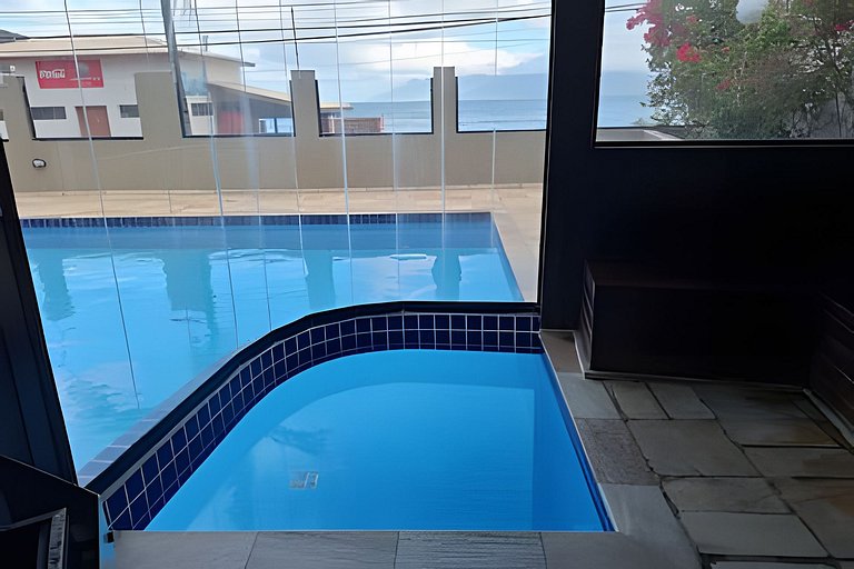 Cobertura com jacuzzi, churrasqueira e vista mar