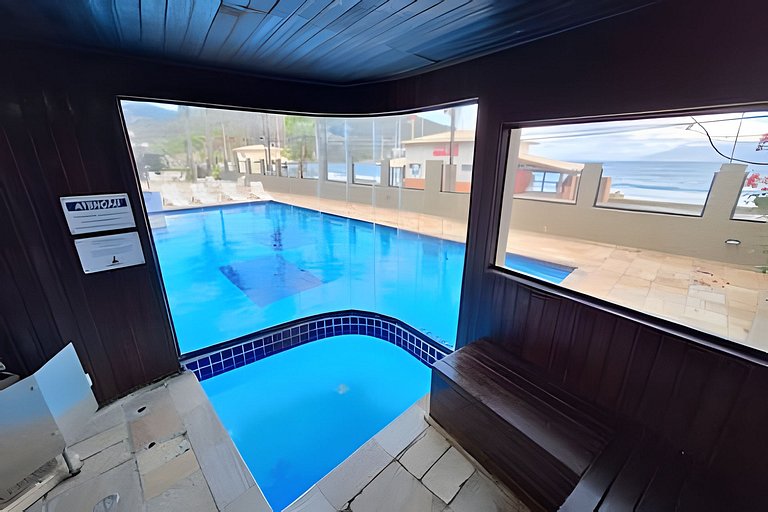 Cobertura com jacuzzi, churrasqueira e vista mar