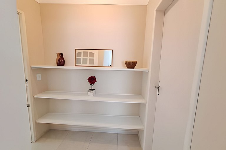 Casa na praia com conforto, piscina e churrasco