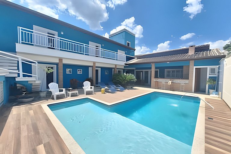 Casa 6 dorms e piscina perfeita