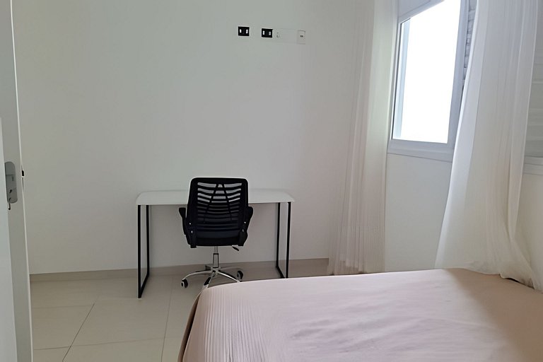 Apartamento com piscina e churrasqueira
