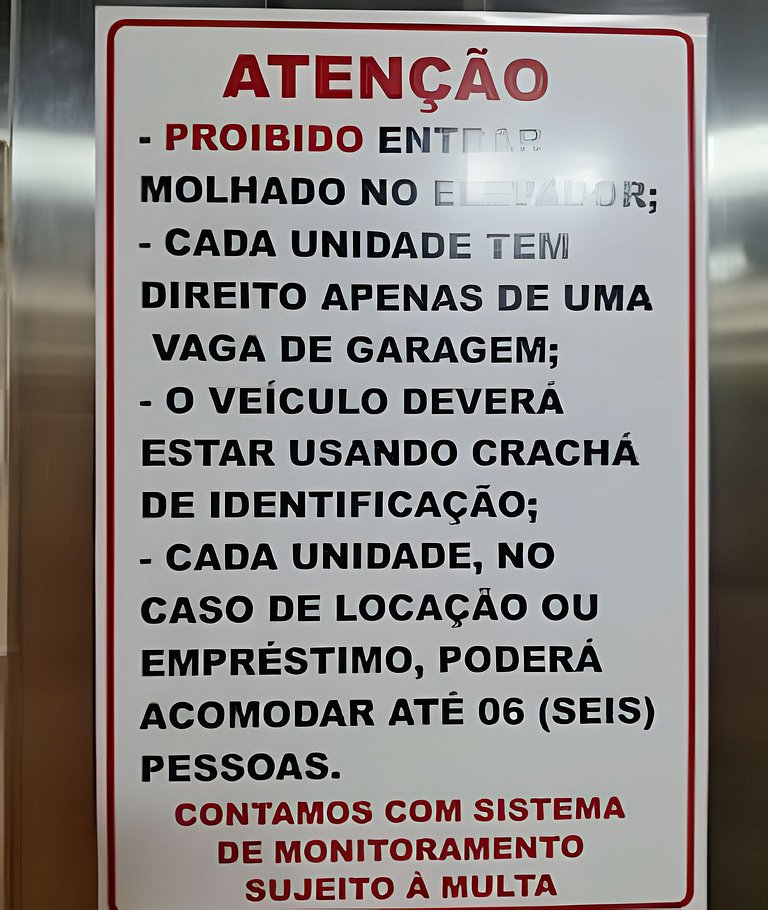 Apartamento com piscina e churrasqueira