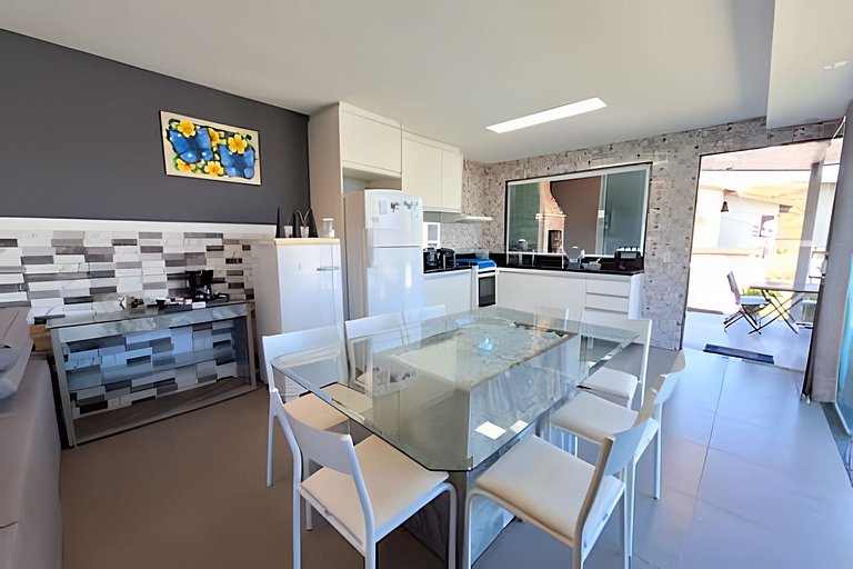 Casa aconchegante em condomínio na Lagoinha