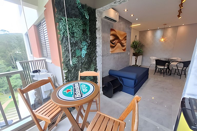 Apto charmoso em cond Clube na Martim de Sá