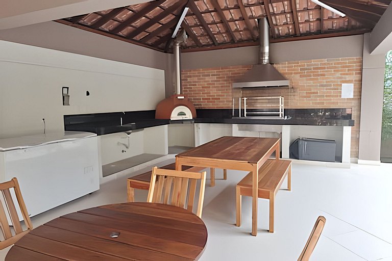 Apto charmoso em cond Clube na Martim de Sá