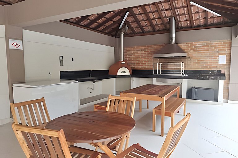 Apto charmoso em cond Clube na Martim de Sá