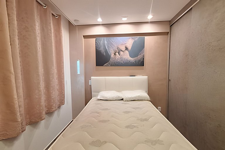 Apto charmoso em cond Clube na Martim de Sá